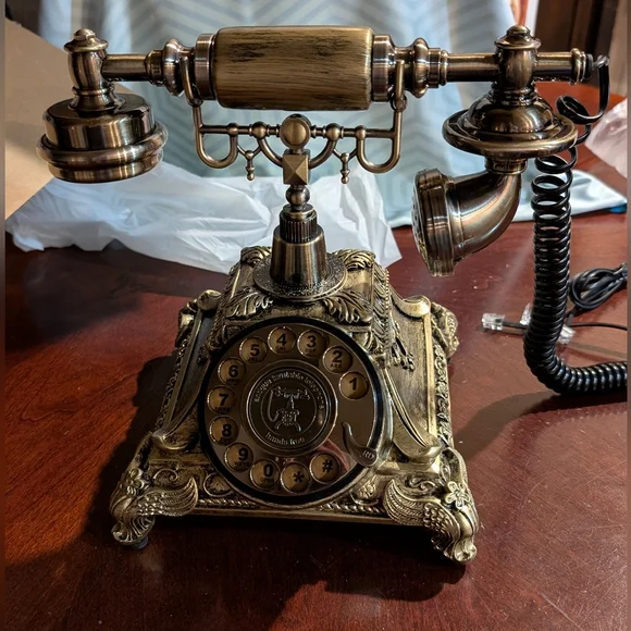 NWOT Jucoan Vintage Bronze Retro Rotary Dial Telephone - Picture 2 of 13